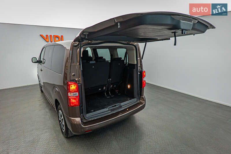 Минивэн Citroen SpaceTourer 2017 в Киеве