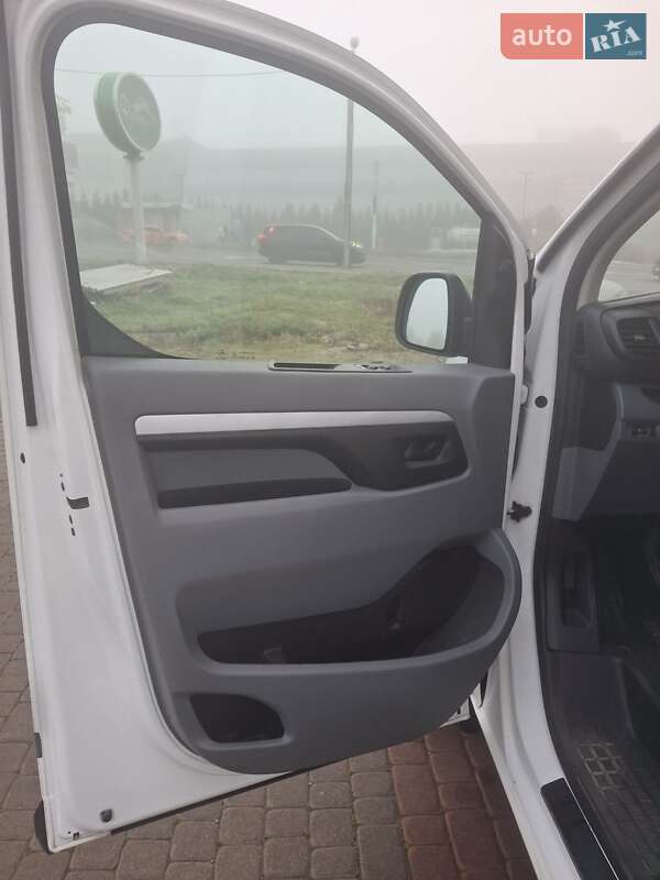 Минивэн Citroen SpaceTourer 2017 в Ивано-Франковске фото 22 Минивэн Citroen SpaceTourer 2017 в Ивано-Франковске