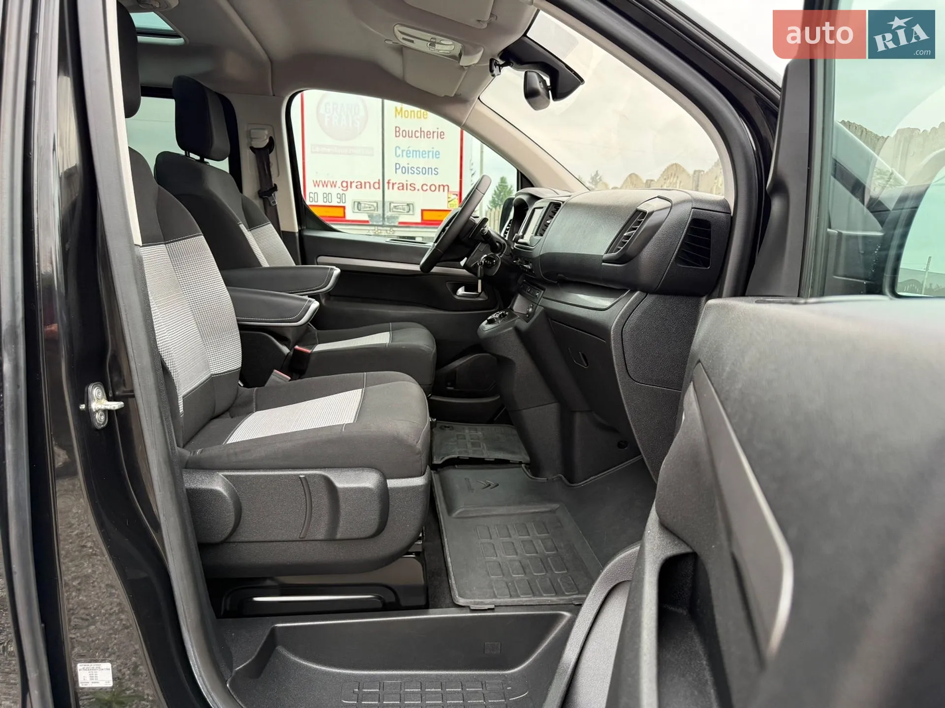 2017 Citroen Spacetourer - мініатюра 48
