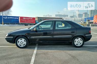 Хэтчбек Citroen Xantia 1995 в Киеве