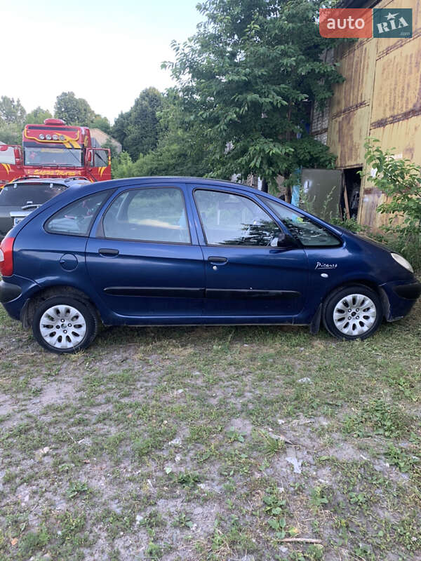 Універсал Citroen Xsara Picasso 2000 в Золочеві