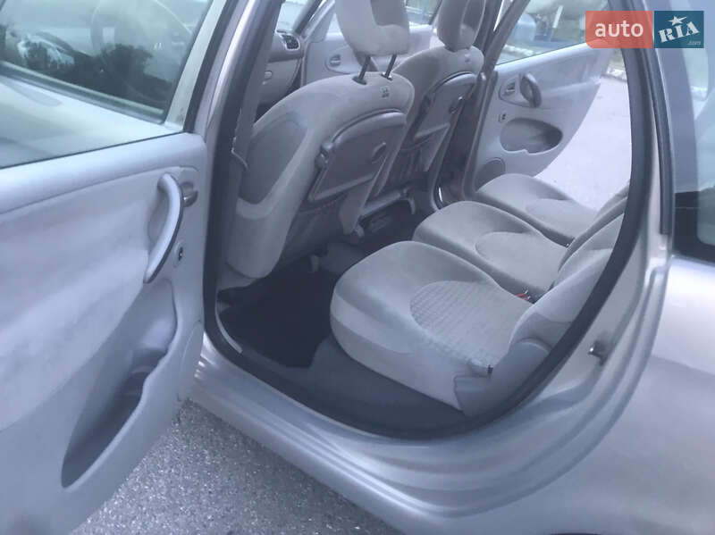Минивэн Citroen Xsara Picasso 2006 в Корсуне-Шевченковском фото 16 Минивэн Citroen Xsara Picasso 2006 в Корсуне-Шевченковском