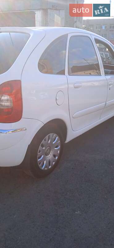 Минивэн Citroen Xsara Picasso 2009 в Днепре
