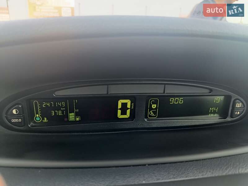 Минивэн Citroen Xsara Picasso 2010 в Ровно фото 10 Минивэн Citroen Xsara Picasso 2010 в Ровно