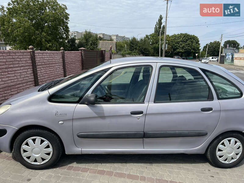 Мінівен Citroen Xsara Picasso 2000 в Луцьку