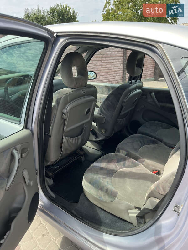 Мінівен Citroen Xsara Picasso 2000 в Луцьку