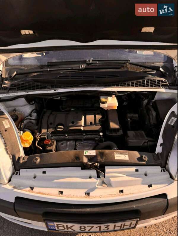 Мінівен Citroen Xsara Picasso 2010 в Здолбуніві фото 20 Мінівен Citroen Xsara Picasso 2010 в Здолбуніві