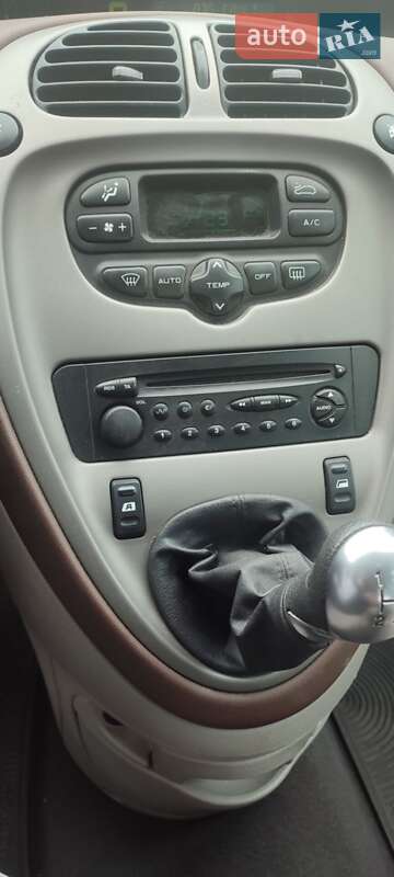 Мінівен Citroen Xsara Picasso 2005 в Львові фото 12 Мінівен Citroen Xsara Picasso 2005 в Львові