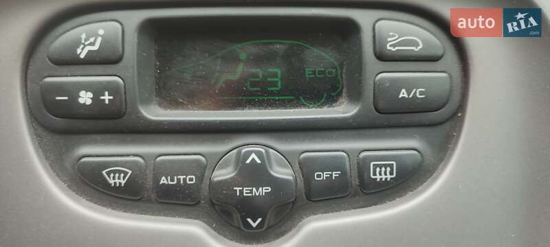 Мінівен Citroen Xsara Picasso 2005 в Львові фото 17 Мінівен Citroen Xsara Picasso 2005 в Львові