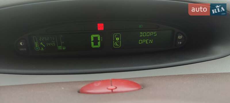 Мінівен Citroen Xsara Picasso 2005 в Львові фото 20 Мінівен Citroen Xsara Picasso 2005 в Львові