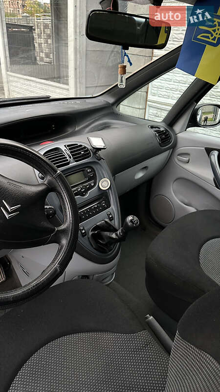 Мінівен Citroen Xsara Picasso 2005 в Дубні фото 4 Мінівен Citroen Xsara Picasso 2005 в Дубні
