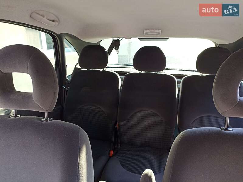 Минивэн Citroen Xsara Picasso 2008 в Баре фото 14 Минивэн Citroen Xsara Picasso 2008 в Баре