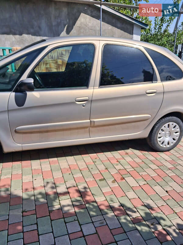 Минивэн Citroen Xsara Picasso 2007 в Городке