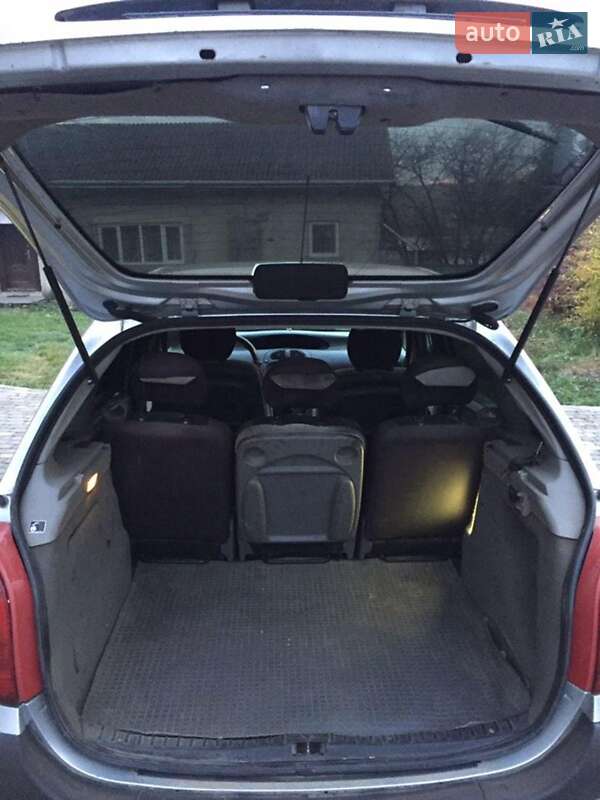 Минивэн Citroen Xsara Picasso 2004 в Кицмани