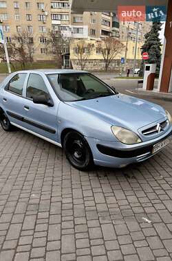 Хэтчбек Citroen Xsara 2001 в 