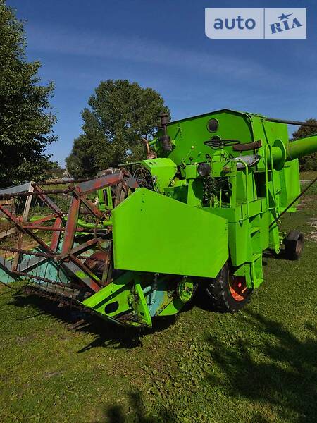 Claas Comet