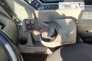 Телескопічні навантажувачі Claas Targo 2006 в 