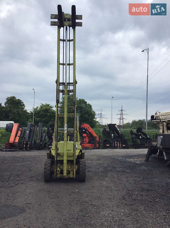 Вилочный погрузчик Clark C500 2006 в Калиновке