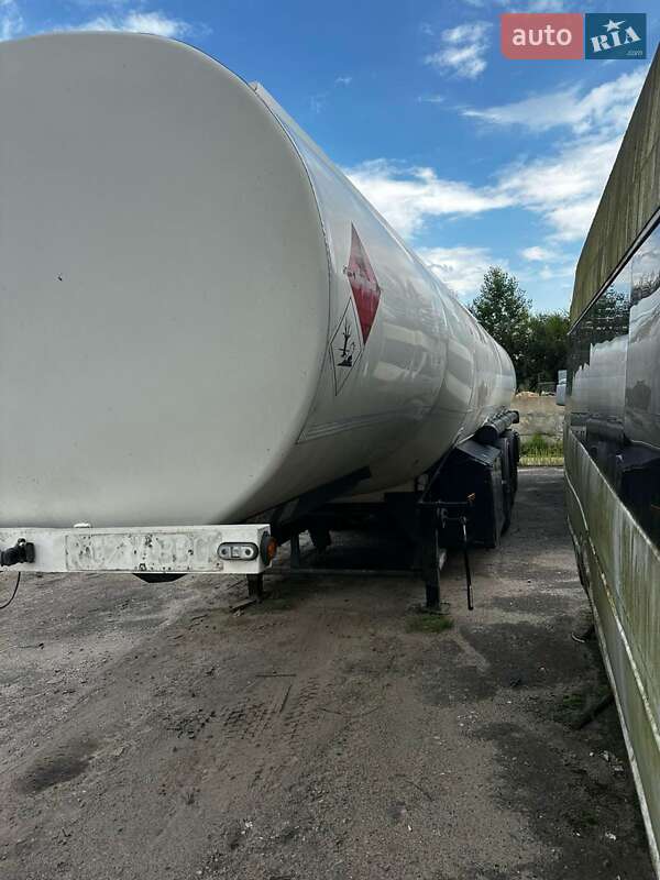 Цистерна полуприцеп Cobo Hermanos 2002 в Львове фото 4 Цистерна полуприцеп Cobo Hermanos 2002 в Львове