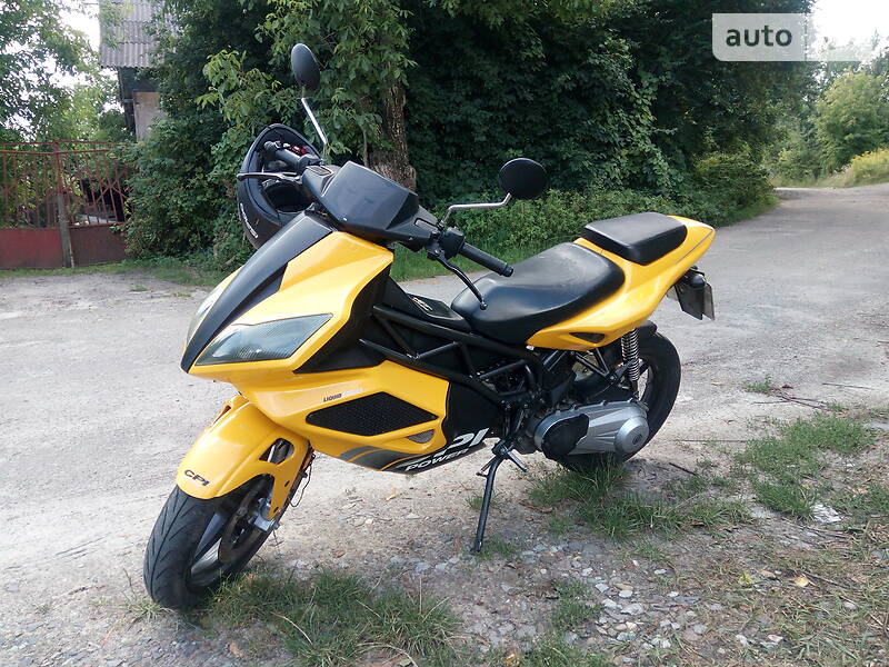 Макси-скутер CPI GTR 2008 в 
