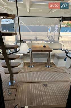 Моторная яхта Cranchi Flybridge 2012 в 
