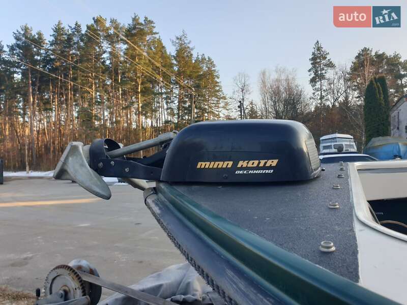 Катер Crestliner Sportfish 2012 в Житомире