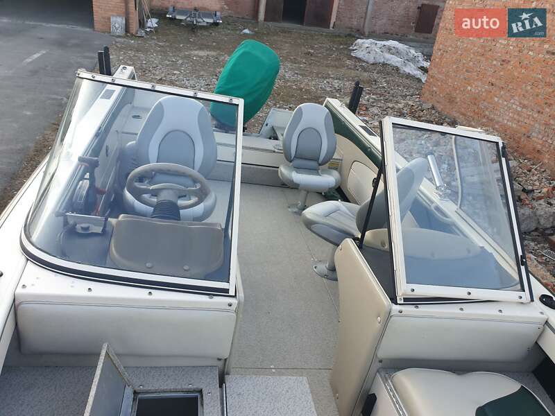 Катер Crestliner Sportfish 2012 в Житомире