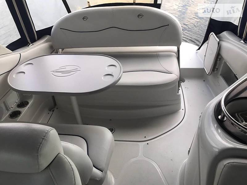 Моторная яхта Crownline CR 2008 в Киеве