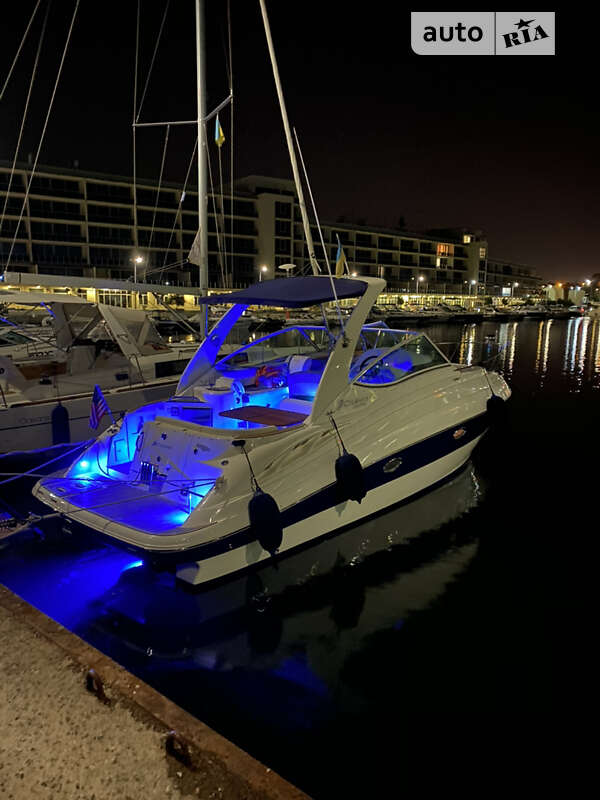 Моторная яхта Cruisers Yachts 300 2007 в Одессе