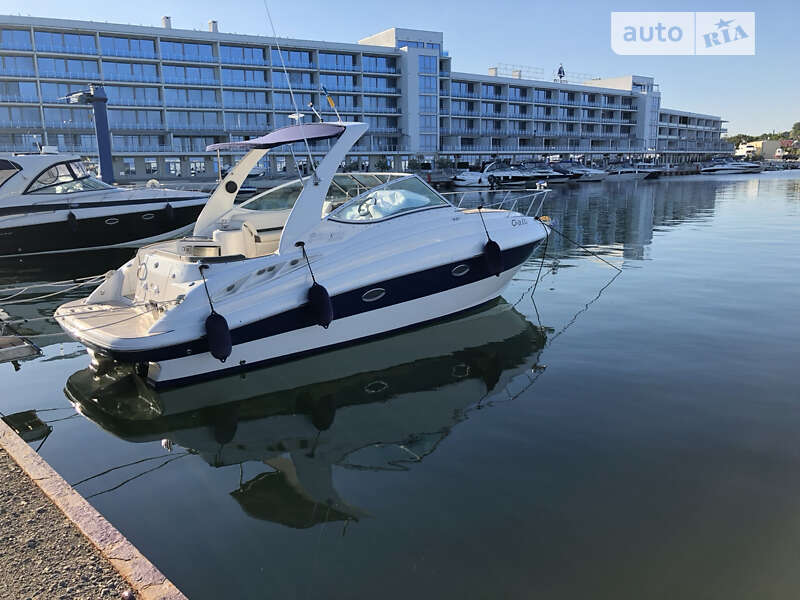 Моторная яхта Cruisers Yachts 300 2007 в Одессе