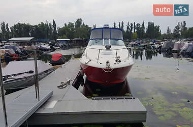 Моторна яхта Cruisers Yachts Express 2006 в 