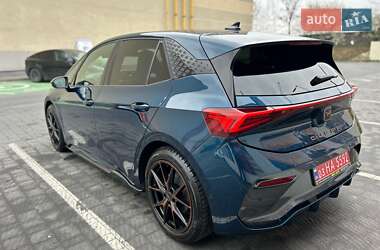 Хэтчбек Cupra Born 2022 в 
