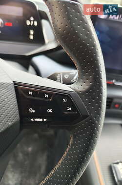 Хетчбек Cupra Born 2021 в 