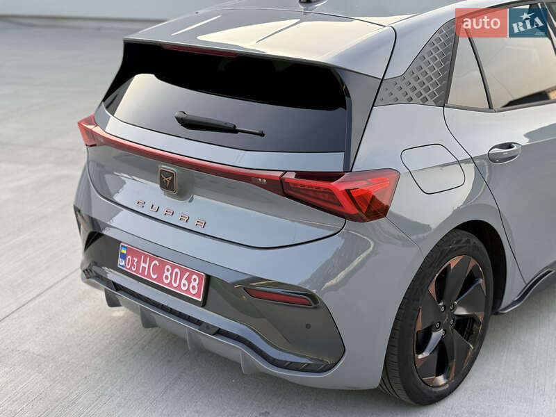 Хэтчбек Cupra Born 2023 в Луцке