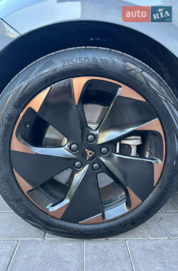 Хетчбек Cupra Born 2024 в 