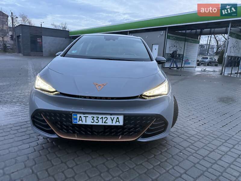 Хетчбек Cupra Born 2022 в Івано-Франківську