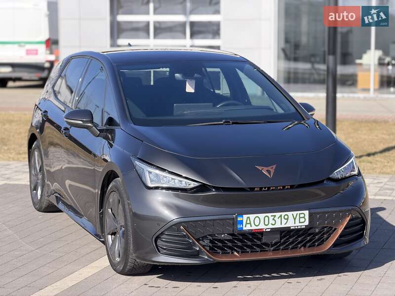 Хэтчбек Cupra Born 2022 в Мукачево