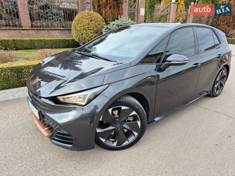 Хэтчбек Cupra Born 2023 в Ровно