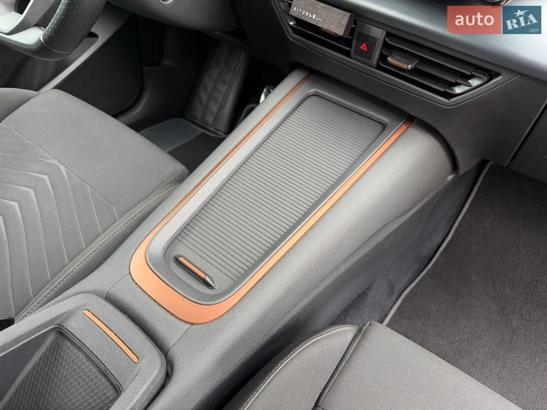 2022 Cupra Born - мініатюра 28