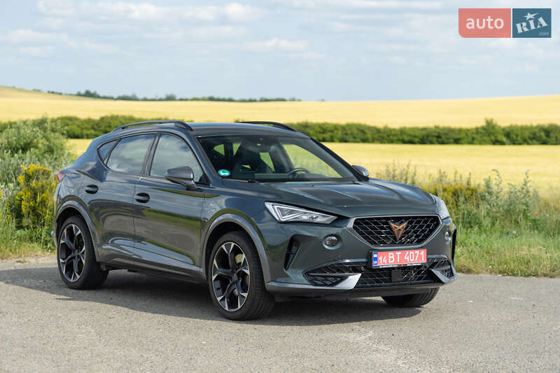 Позашляховик / Кросовер Cupra Formentor 2022 в 