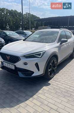 Позашляховик / Кросовер Cupra Formentor 2024 в 