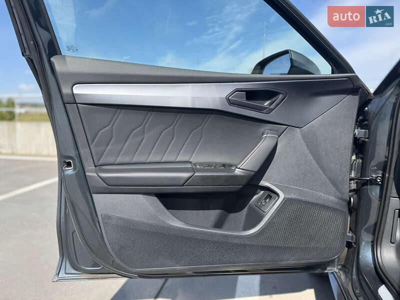 Универсал Cupra Leon Sportstourer 2023 в Киеве фото 13 Универсал Cupra Leon Sportstourer 2023 в Киеве