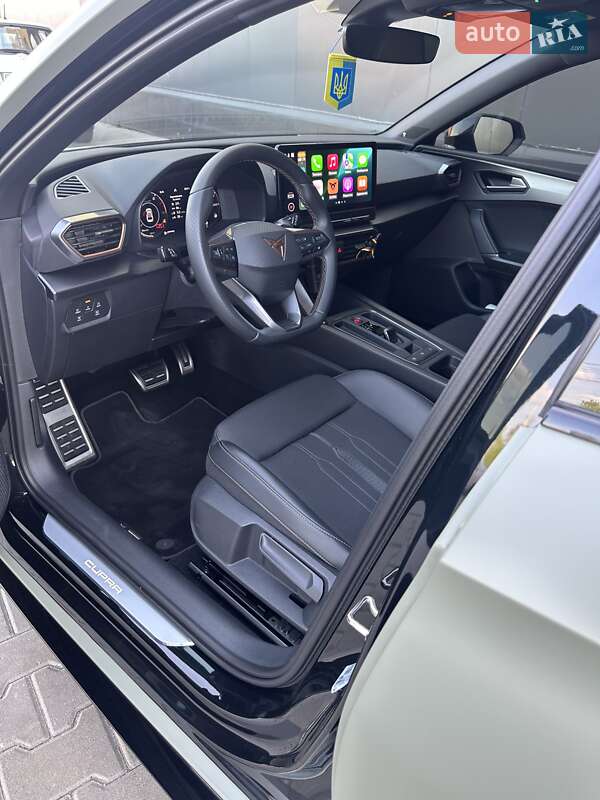 Хетчбек Cupra Leon 2023 в Києві