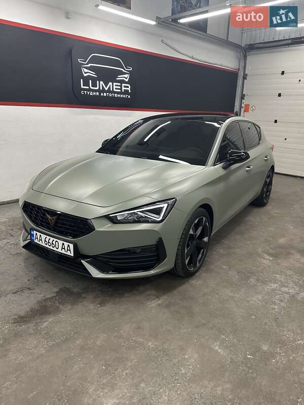 Хетчбек Cupra Leon 2023 в Києві