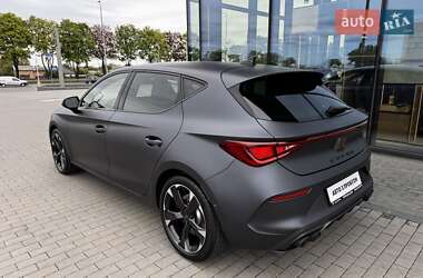 Хэтчбек Cupra Leon 2024 в 