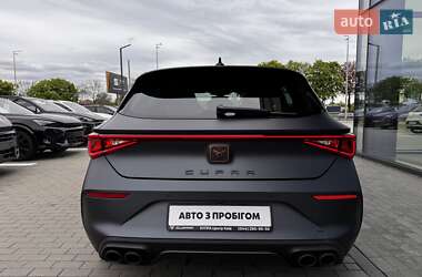 Хэтчбек Cupra Leon 2024 в 