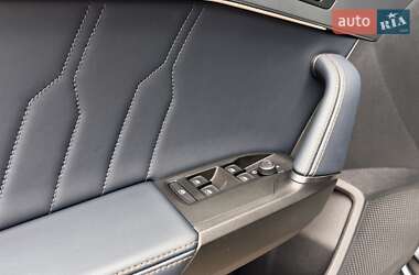 Хэтчбек Cupra Leon 2024 в 