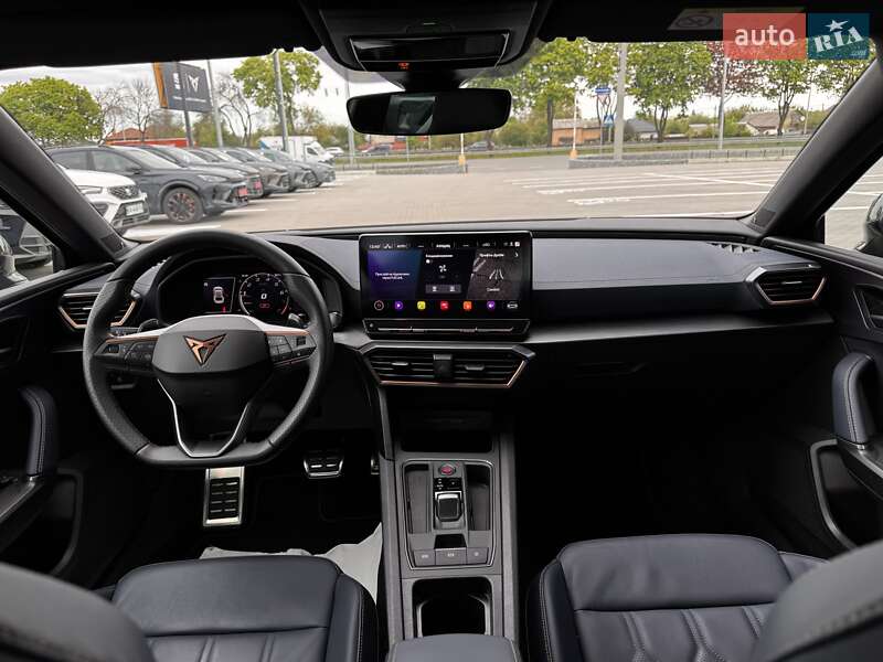 Хетчбек Cupra Leon 2024 в Києві фото 46 Хетчбек Cupra Leon 2024 в Києві