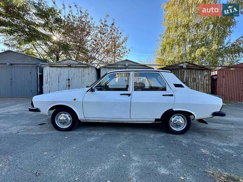 Седан Dacia 1310 1991 в Киеве