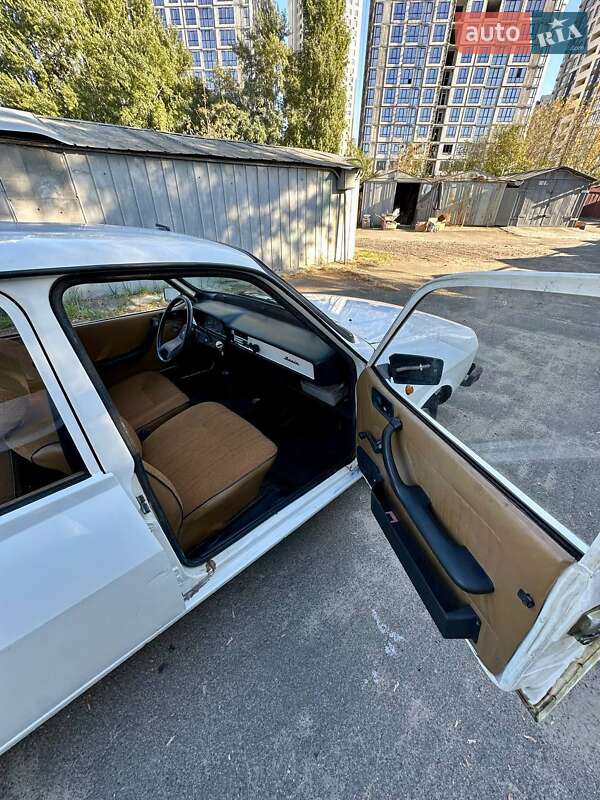 Седан Dacia 1310 1991 в Киеве